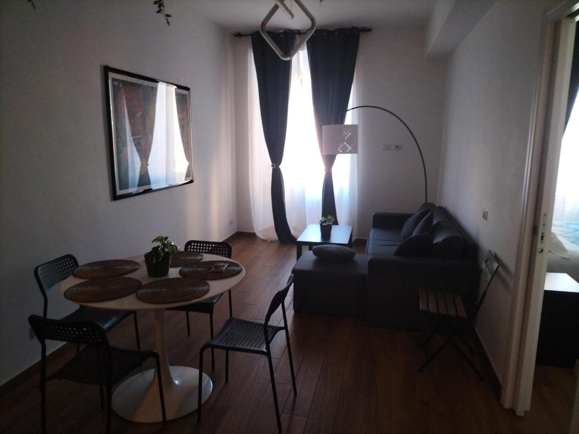 Appartement Red Roses Domus *
