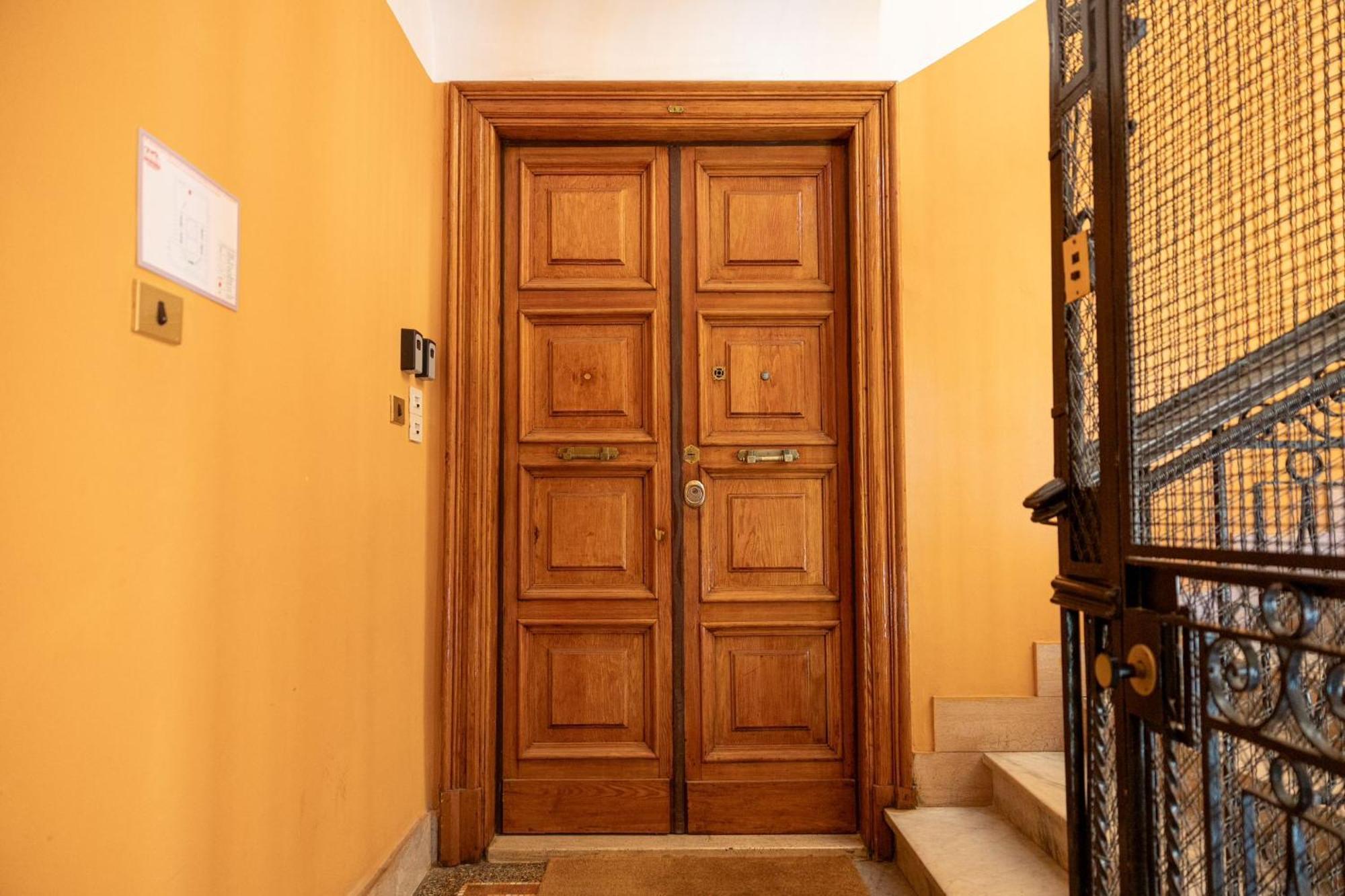 Red Roses Domus Appartement